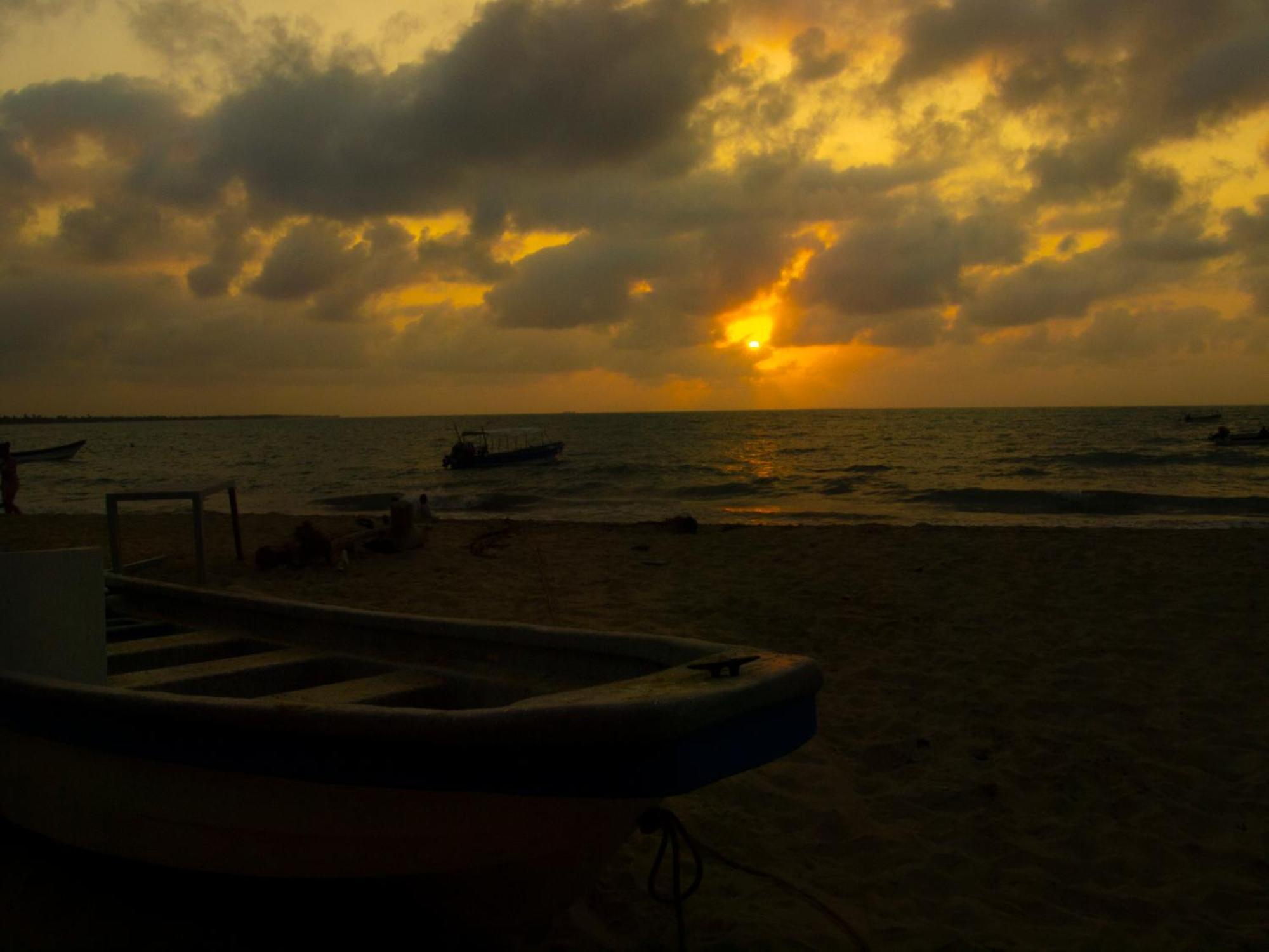 Mithival Beach Rincon Del Mar 外观 照片